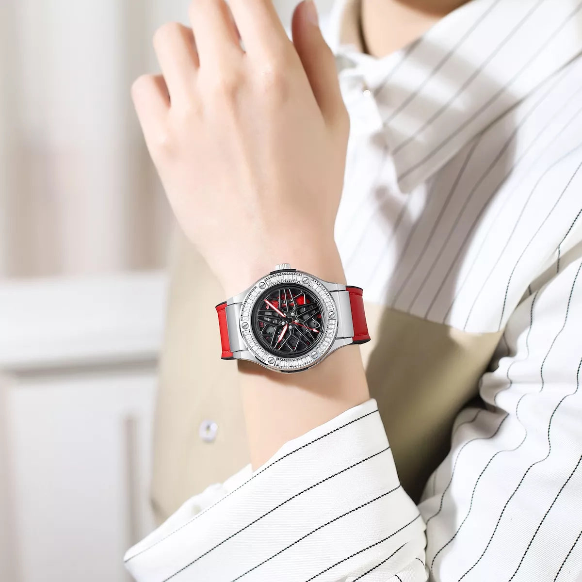 S6 Diamond Lady Watch Spinning Edition